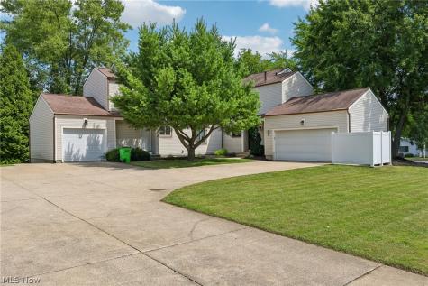 3695 Englewood Drive Stow OH 44224