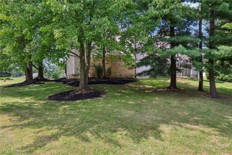 3695 Englewood Drive Stow OH 44224