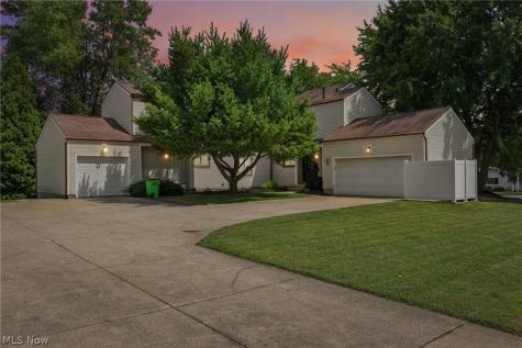 3695 Englewood Drive Stow OH 44224