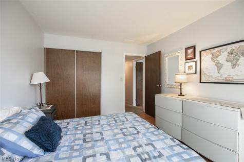 1105 Canyon View Road Sagamore Hills OH 44067