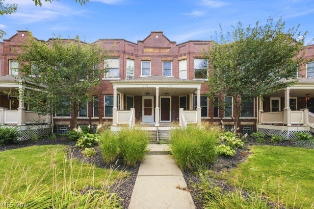 2166 W 98th Street Cleveland OH 44102