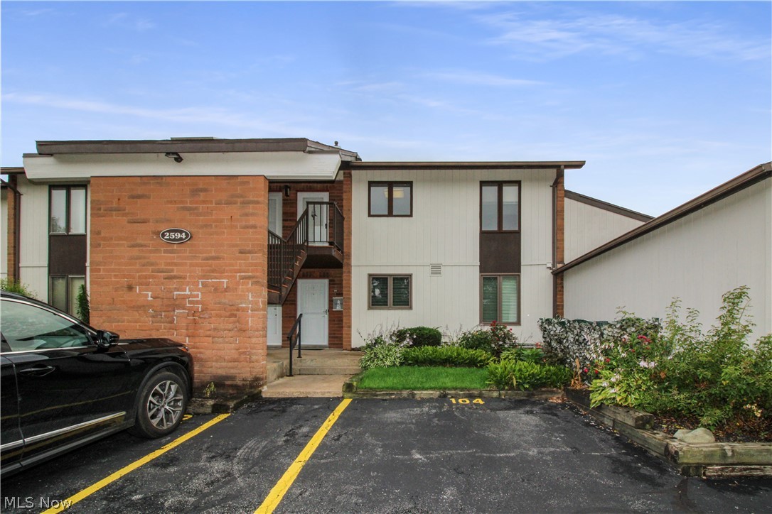 2594 E Sun Valley Drive Port Clinton OH 43452