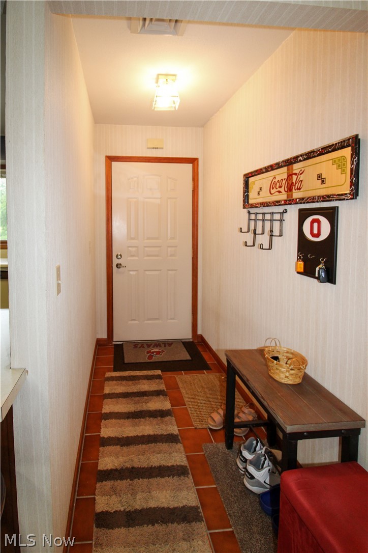 2594 E Sun Valley Drive Port Clinton OH 43452