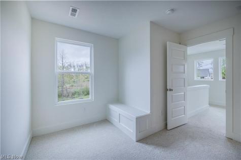 2085 Glenmont Drive Brunswick OH 44212