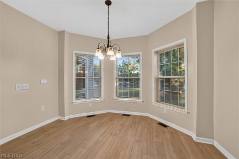 8693 Alexandra Drive North Royalton OH 44133