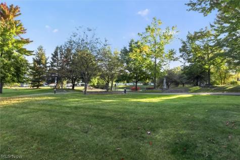 8693 Alexandra Drive North Royalton OH 44133