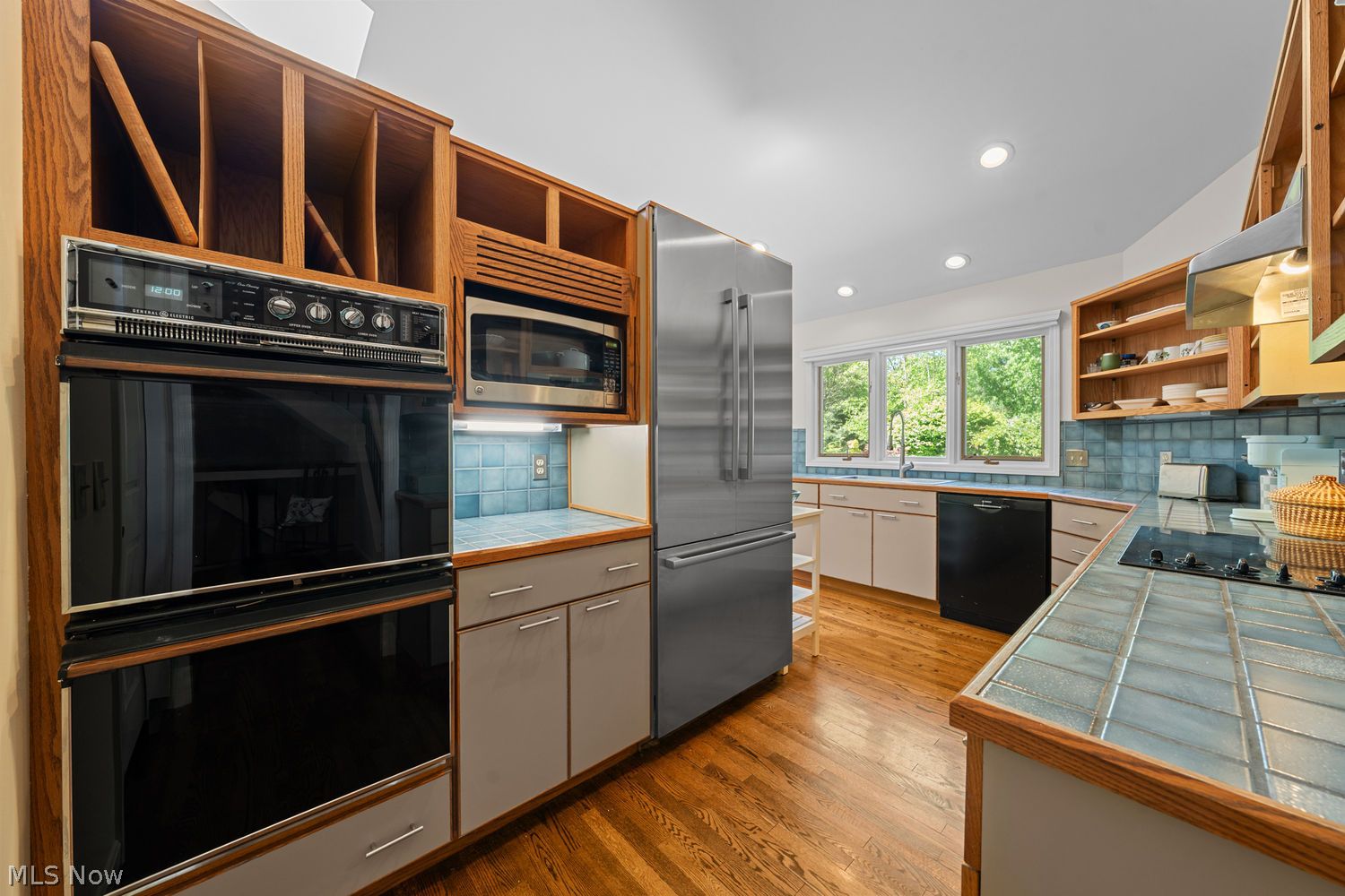 3925-2 Hickory Nut Trail Chagrin Falls OH 44022