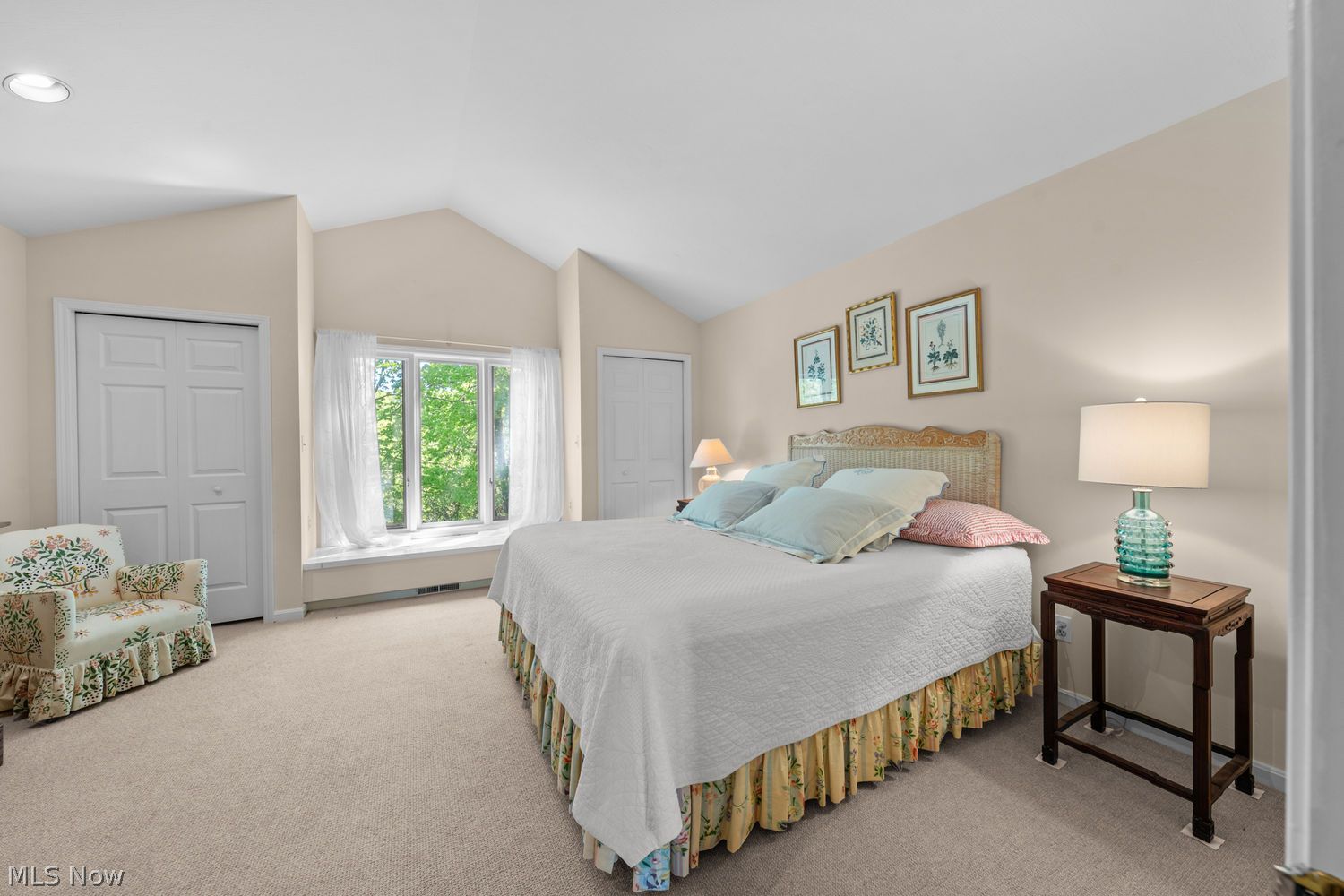 3925-2 Hickory Nut Trail Chagrin Falls OH 44022