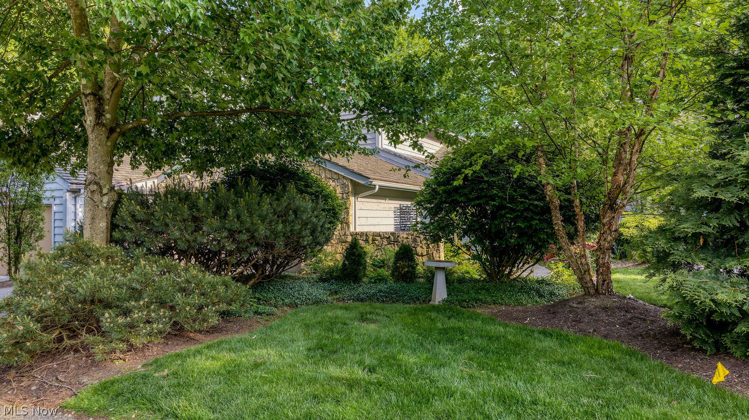 3925-2 Hickory Nut Trail Chagrin Falls OH 44022