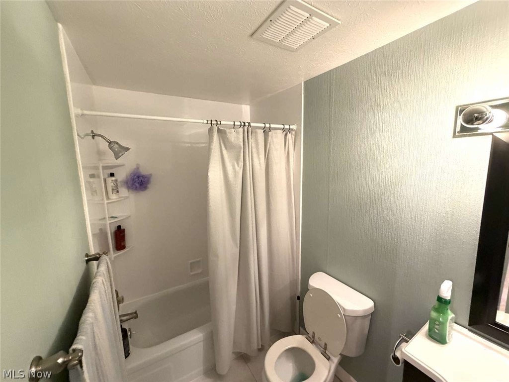 11955 Harbour Light Drive North Royalton OH 44133