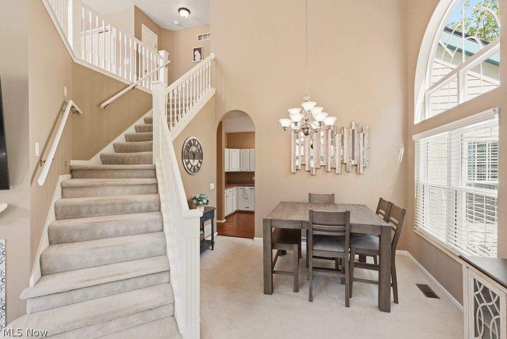 581 Azalea Circle Northfield OH 44067