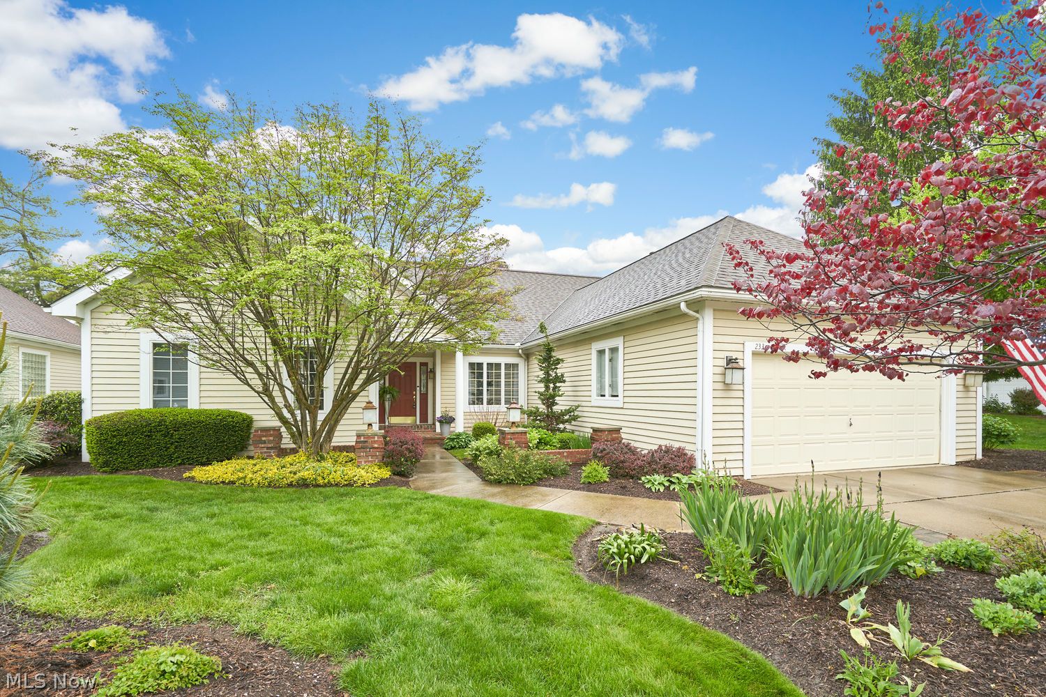 233 Lake Pointe Drive Akron OH 44333