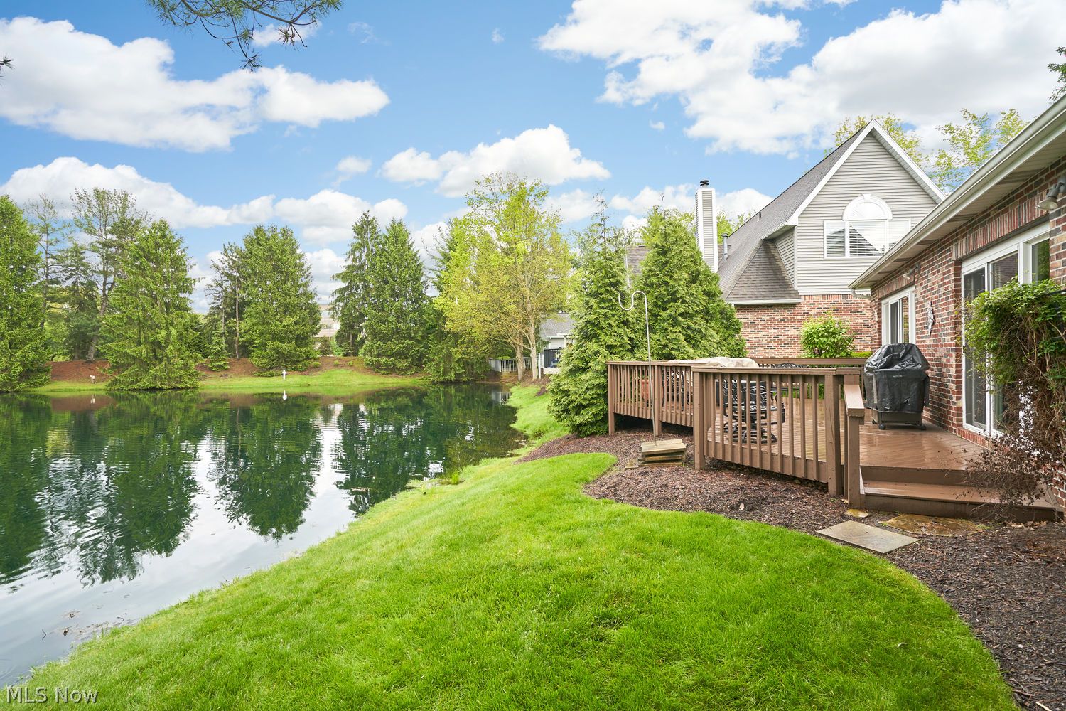 233 Lake Pointe Drive Akron OH 44333