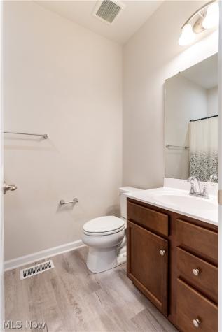 342 E Reno Drive Louisville OH 44641
