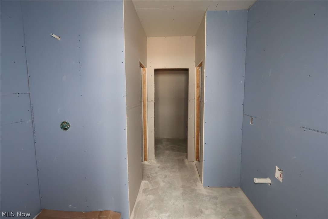 5090 Shepherds Glen Willoughby OH 44094