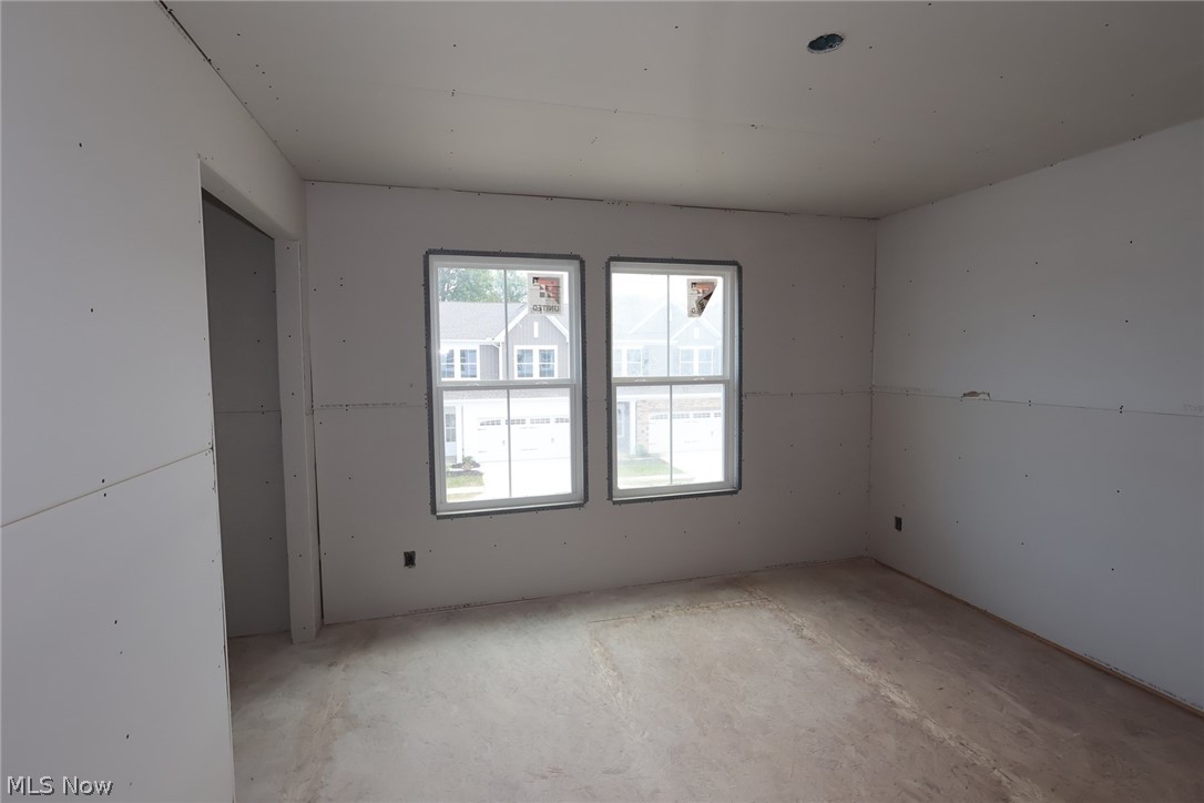 5090 Shepherds Glen Willoughby OH 44094