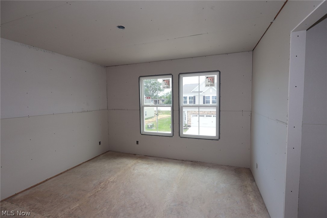 5090 Shepherds Glen Willoughby OH 44094