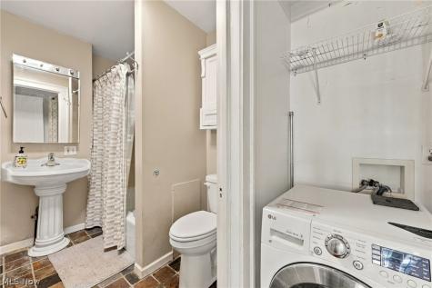 2469 Overlook Road Cleveland Heights OH 44106