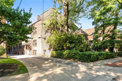 2469 Overlook Road Cleveland Heights OH 44106