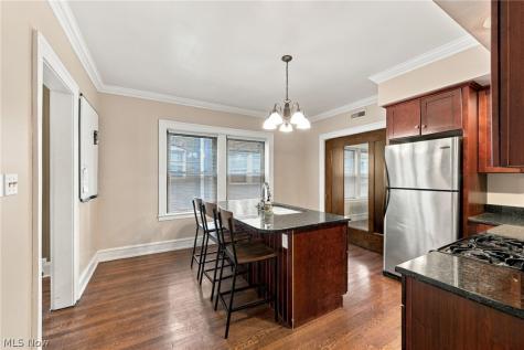 2469 Overlook Road Cleveland Heights OH 44106