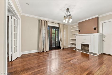 2469 Overlook Road Cleveland Heights OH 44106