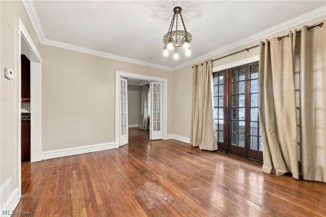 2469 Overlook Road Cleveland Heights OH 44106