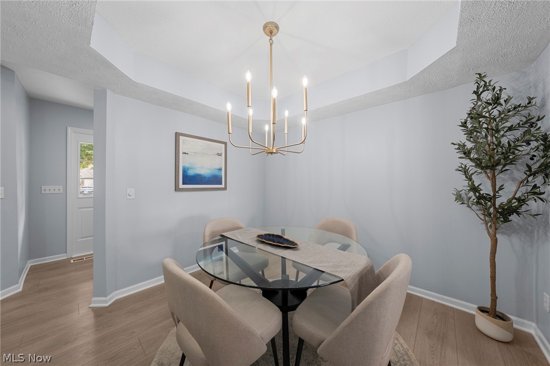 35 Sunset Cove Circle Eastlake OH 44095