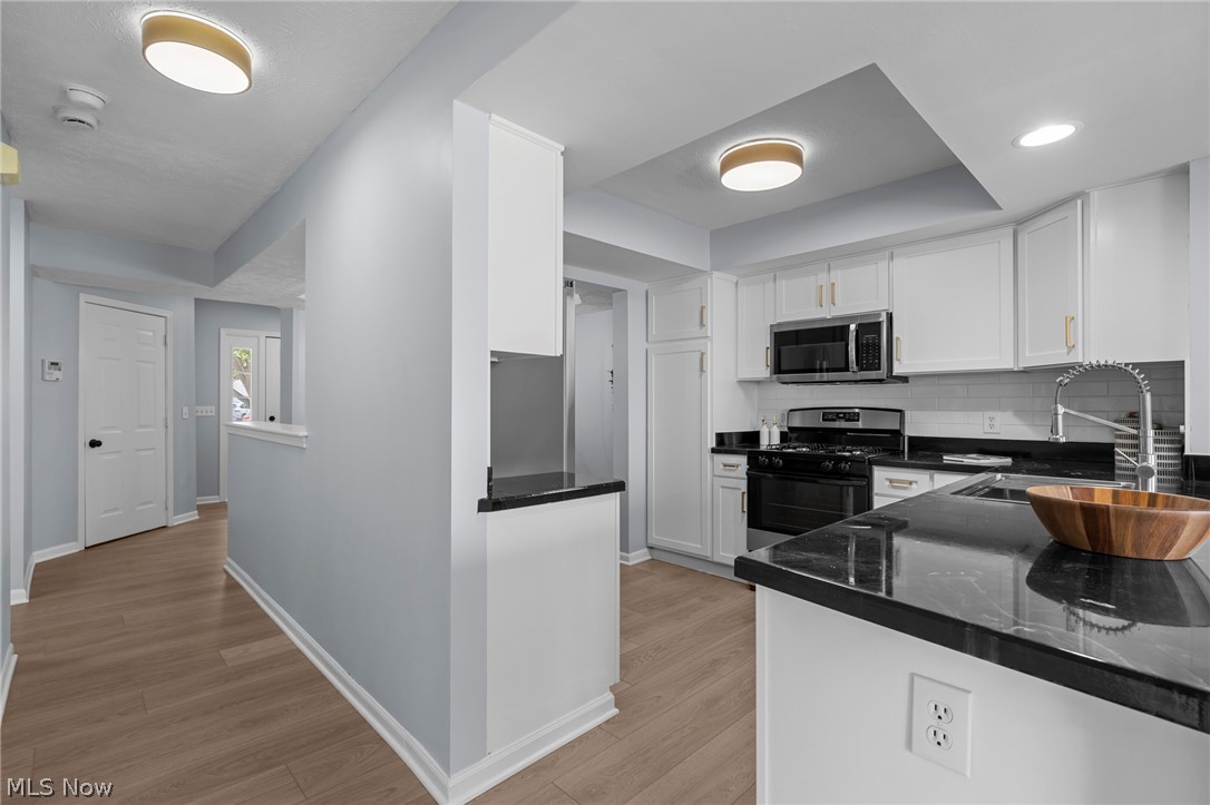 35 Sunset Cove Circle Eastlake OH 44095