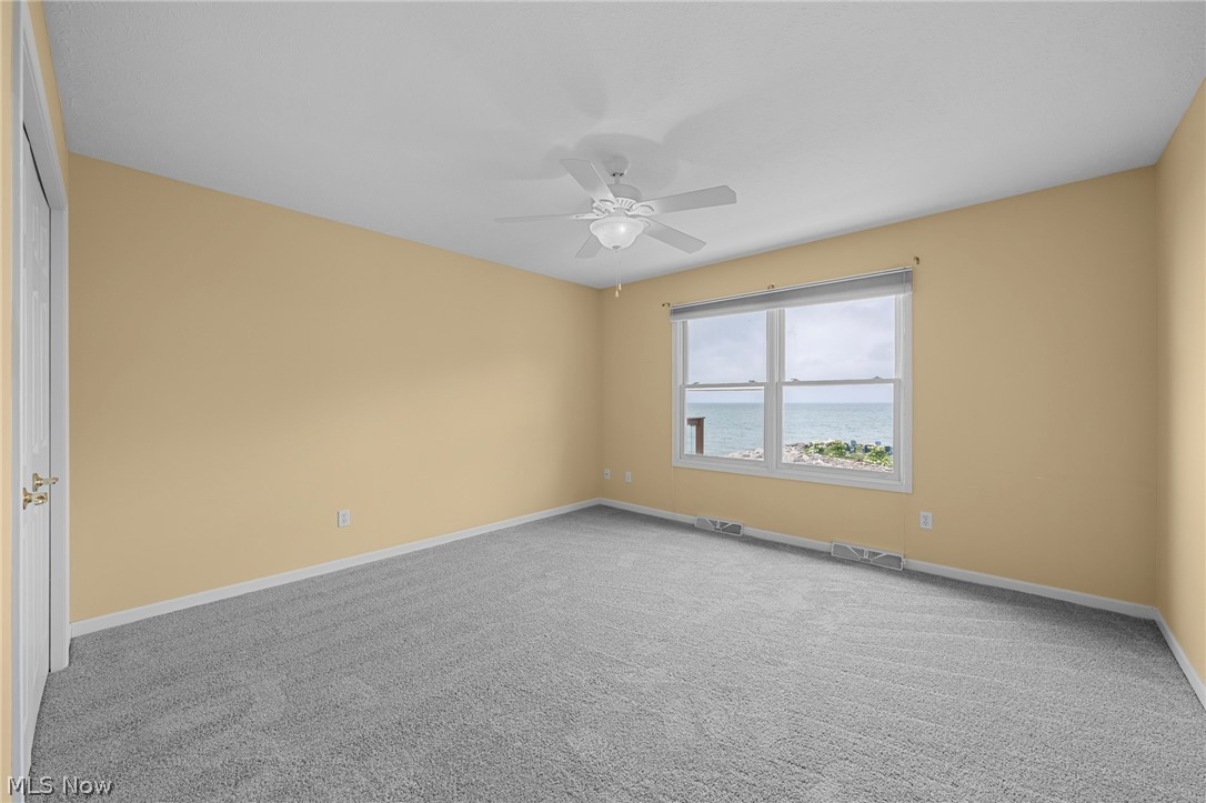 35 Sunset Cove Circle Eastlake OH 44095
