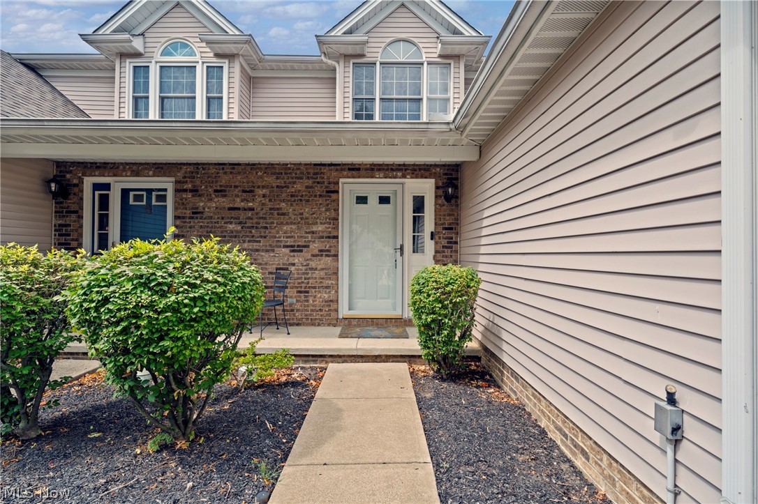 35 Sunset Cove Circle Eastlake OH 44095