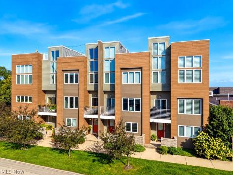 5322 Herman Avenue Cleveland OH 44102