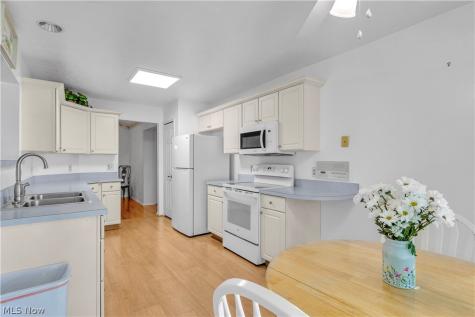 30461 Sugar Sand Lane North Olmsted OH 44070