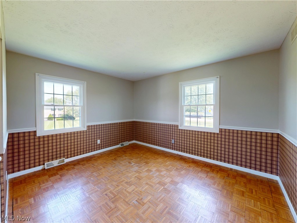 824 S Chillicothe Road Aurora OH 44202
