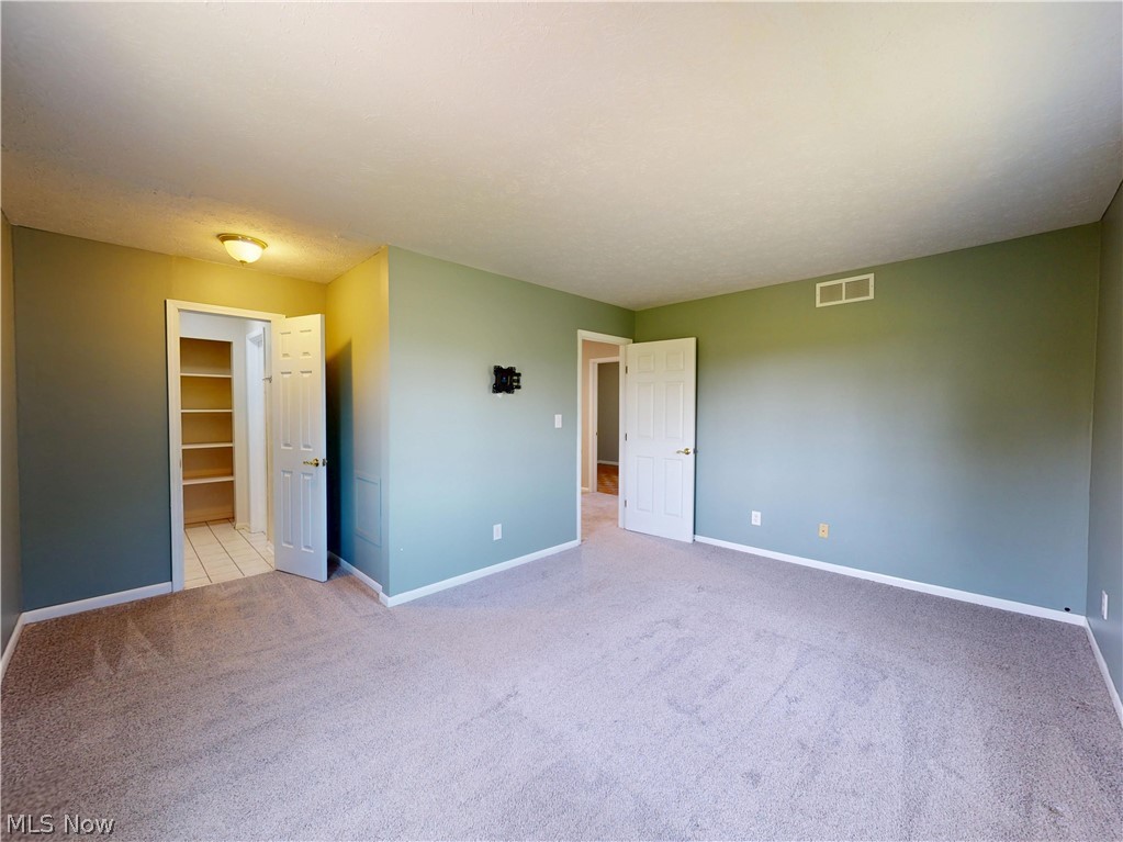 824 S Chillicothe Road Aurora OH 44202