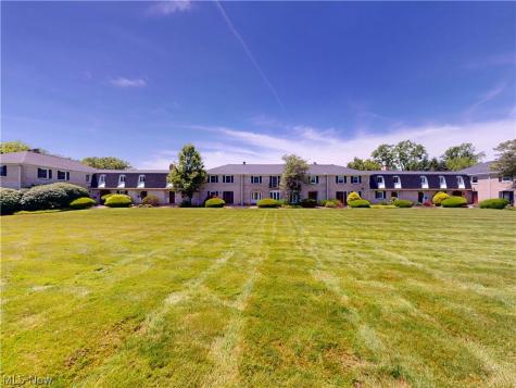 824 S Chillicothe Road Aurora OH 44202