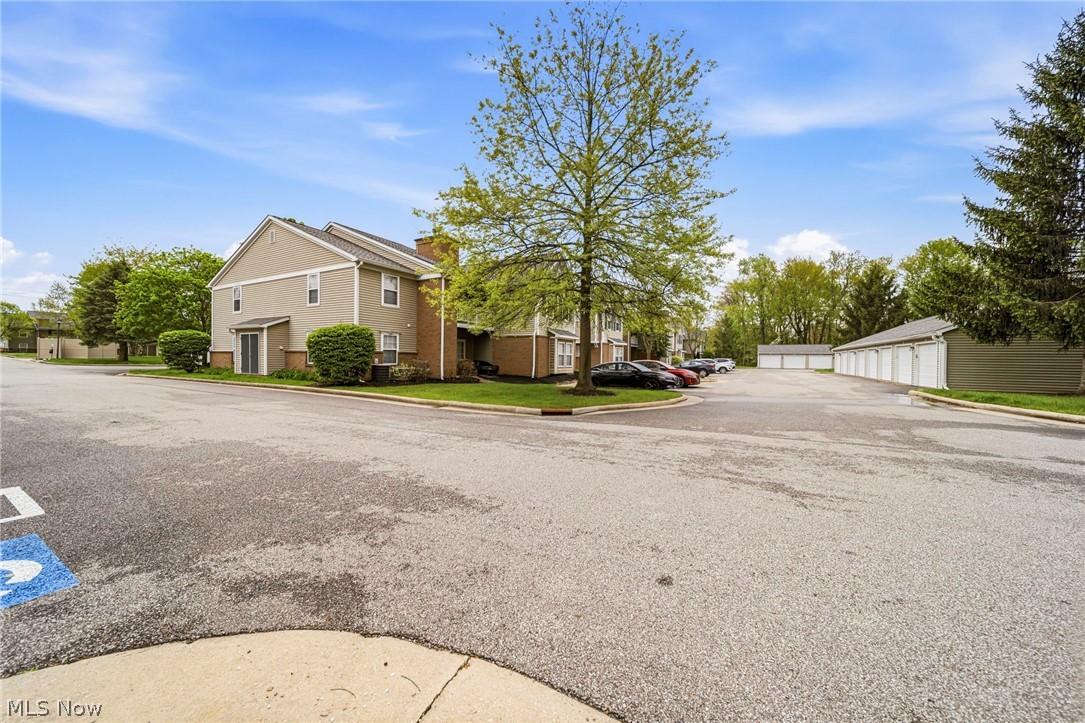 3371 Lenox Village Drive Fairlawn OH 44333
