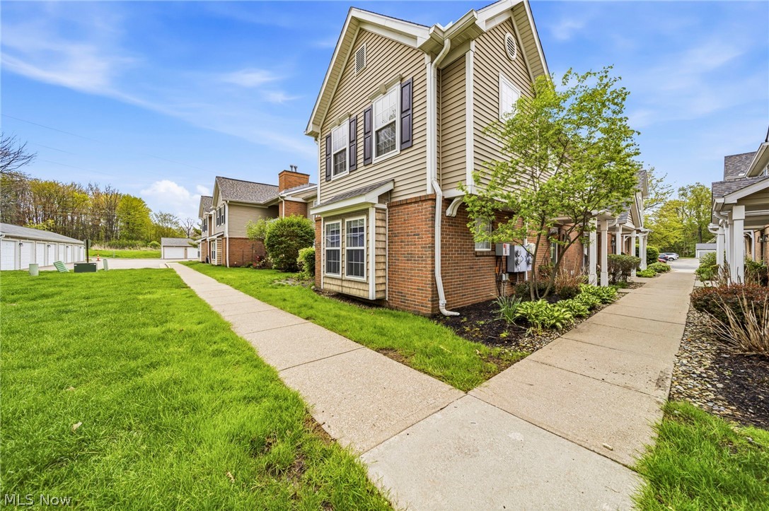 3371 Lenox Village Drive Fairlawn OH 44333