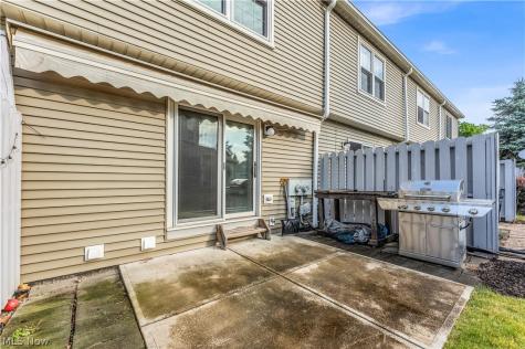 4215 Jennings Ridge Drive Cleveland OH 44109