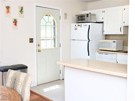 1259 Bailey Road Cuyahoga Falls OH 44221