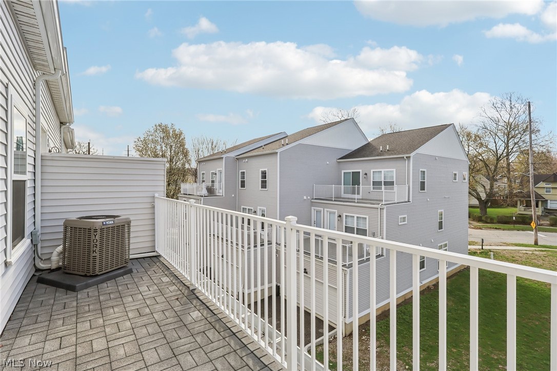 12021 Ashbury Avenue Cleveland OH 44106