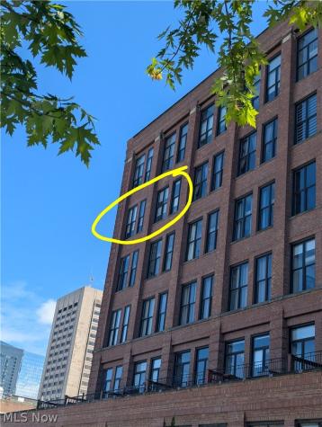 1133 W 9th Street Cleveland OH 44113