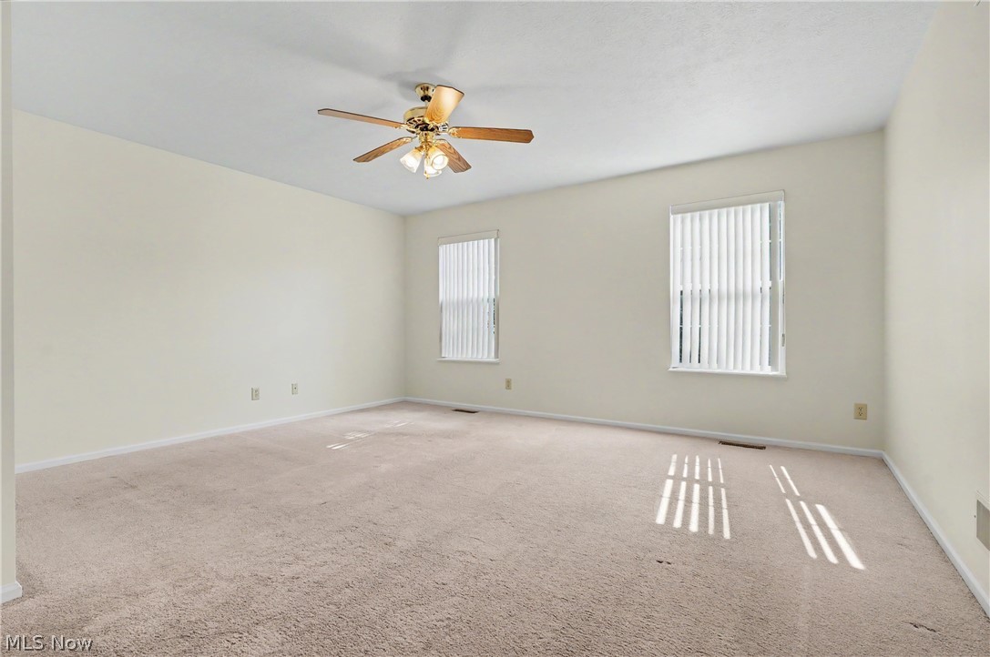 3196 Mariners Island Drive NW Canton OH 44708