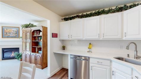 709 Gold Leaf Court Streetsboro OH 44241