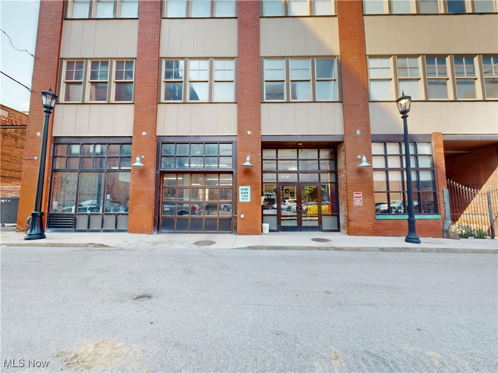 1260 W 4th Street Cleveland OH 44113