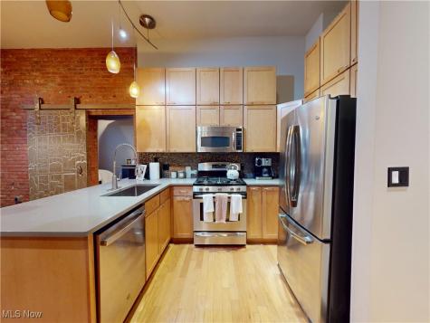 1260 W 4th Street Cleveland OH 44113