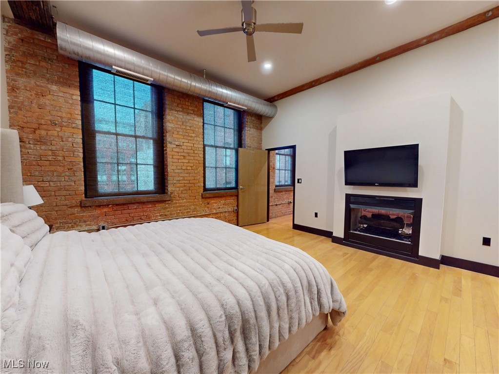 1260 W 4th Street Cleveland OH 44113