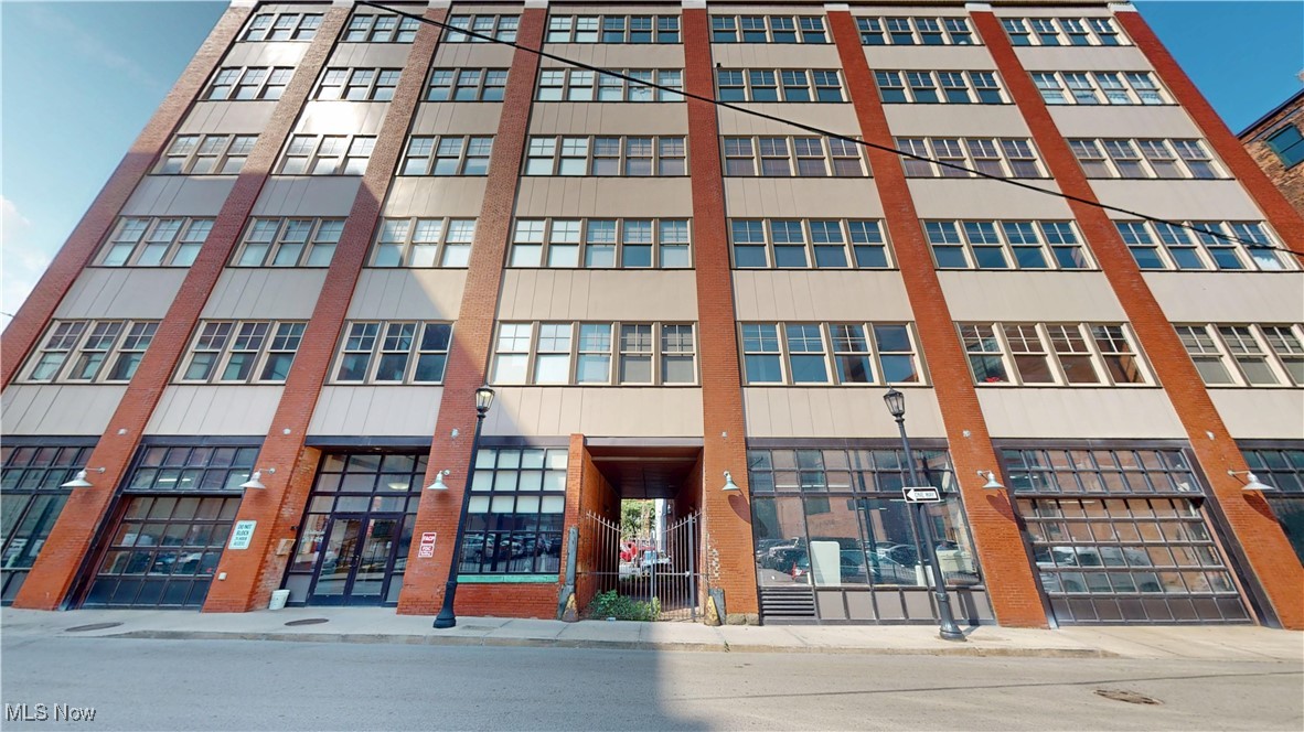 1260 W 4th Street Cleveland OH 44113