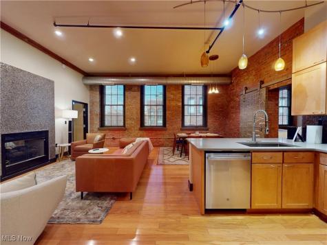 1260 W 4th Street Cleveland OH 44113