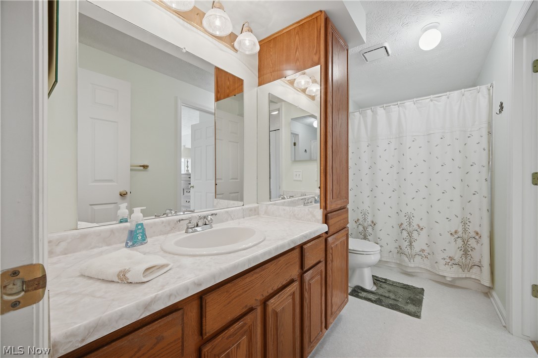 115 Denham Circle NE Canton OH 44721