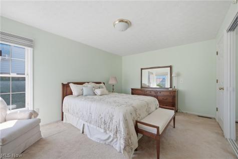 115 Denham Circle NE Canton OH 44721